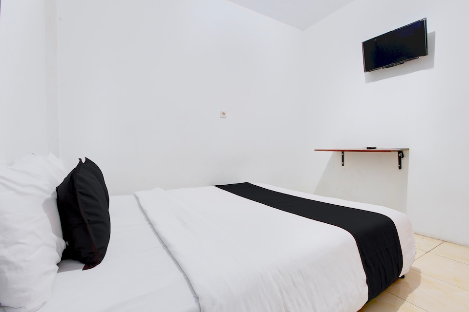 Hotel O near Ahmad Yani International Airport formerly De Costa, Semarang Kota, Semarang