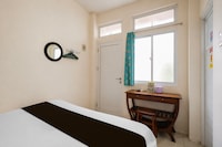 Collection O near Club Golf Bogor Raya formerly Homestay Helinium Syariah