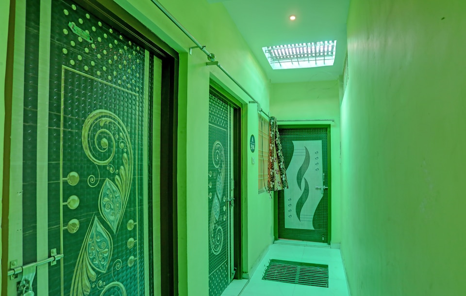 Spot On Rs Guest House, Katni, Katni