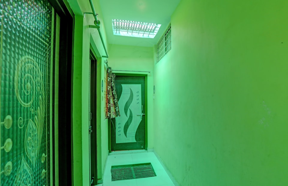 Spot On Rs Guest House, Katni, Katni