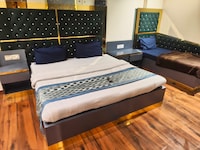 Hotel O Crown Continental 