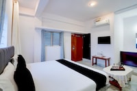 SPOT ON  Hotel Aarav Palace 
