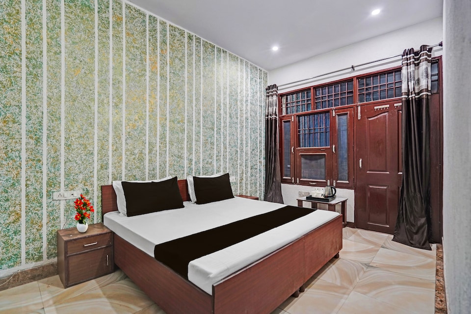 Hotel O Starline, Zirakpur, Zirakpur