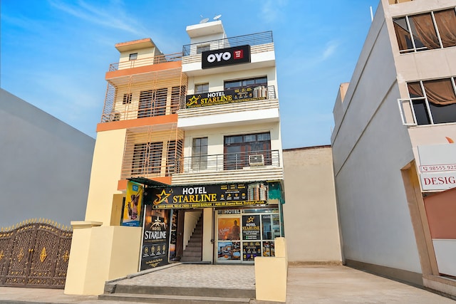 Hotel O Starline
