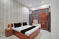 Hotel O Starline