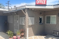 Sand Piper Motel South Central Los Angeles