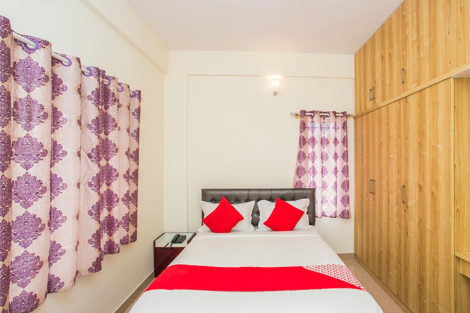 OYO 15430 Sagar Comforts, Airport Road Bangalore, Bangalore