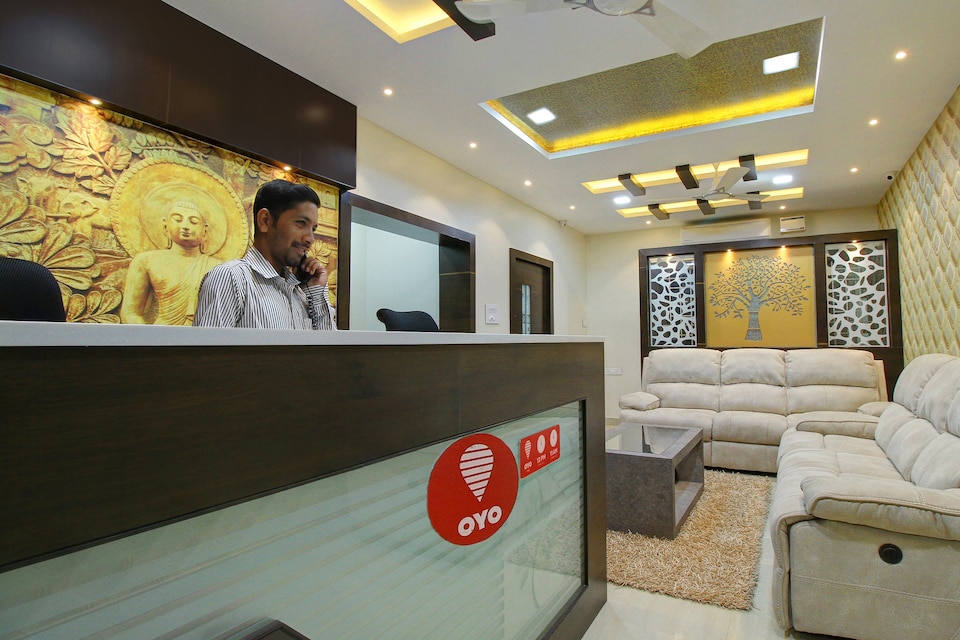 OYO 15442 Mahalakshmi Suites, Sathy Road Coimbatore-II, Coimbatore