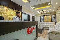 OYO 15442 Mahalakshmi Suites Deluxe