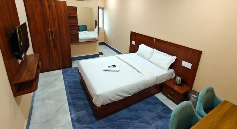 Hotel O Atala Main Road Bhubaneswar, VaniVihar Bhubaneswar, Bhubaneswar