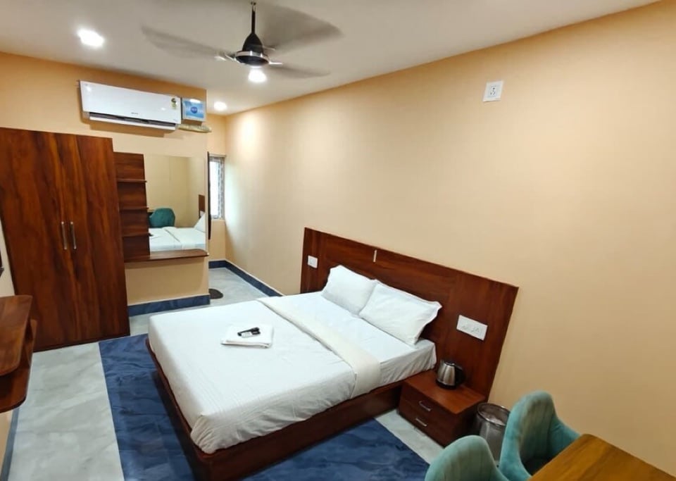 Hotel O Atala Main Road Bhubaneswar, VaniVihar Bhubaneswar, Bhubaneswar