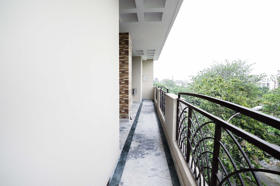 SPOT ON City Hospitality Near Iskcon Temple Noida, Noida City Metro, Noida