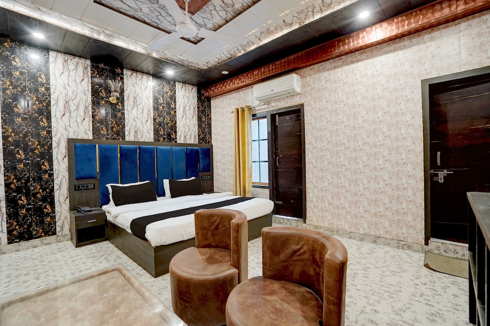 Hotel O Aurivique hotels and Banquets, Gomti Nagar Extension Lucknow, Lucknow