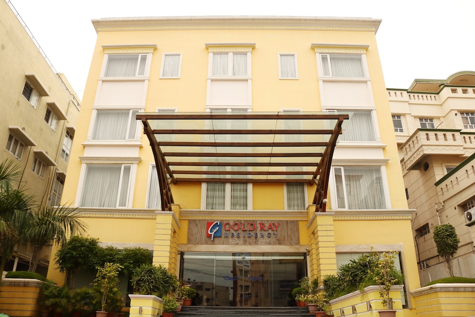OYO 2698 Hotel Gold Ray Sarovar Portico, Reddipatti Salem, Salem