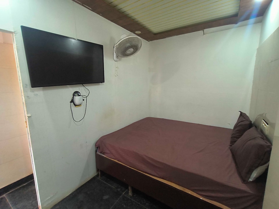 Hotel O Sky View Hotel , Noida City, Noida