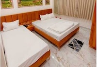 Spot On  Hotel Sunshine