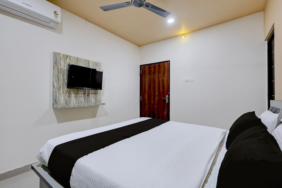 Hotel O Vishnupriya Holiday inn, Bapuji Nagar, Bhubaneswar