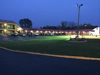 Duffys Motel Calhoun by Hotel O GA I-75