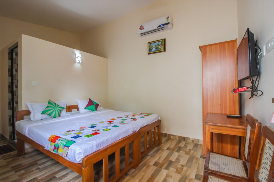 OYO 15472 Martinet Studio, Vagator Goa, गोवा