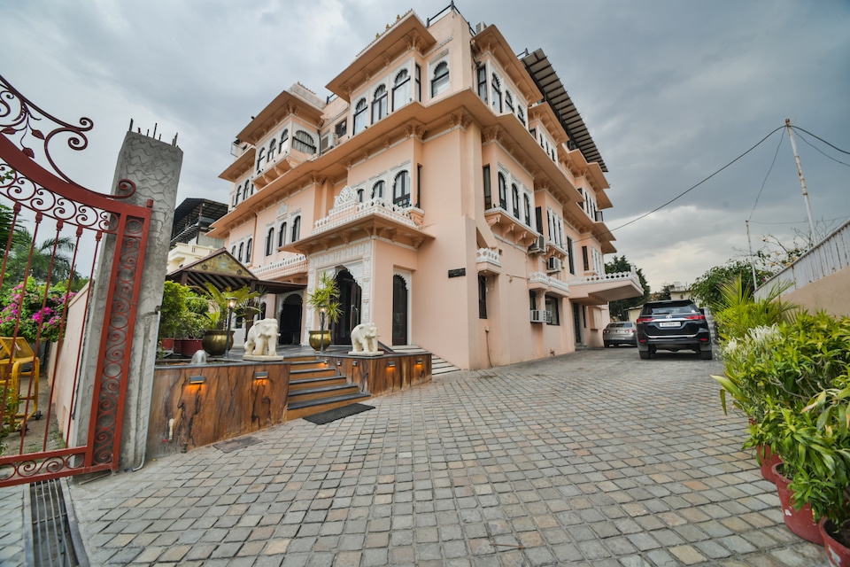 Palette - Hotel Inder Prakash, Udaipur North, Udaipur