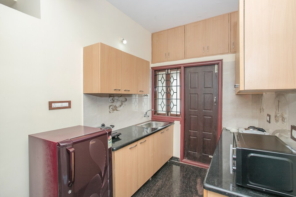 OYO 15482 Delite Suites, Yehalanka Bangalore, Bangalore