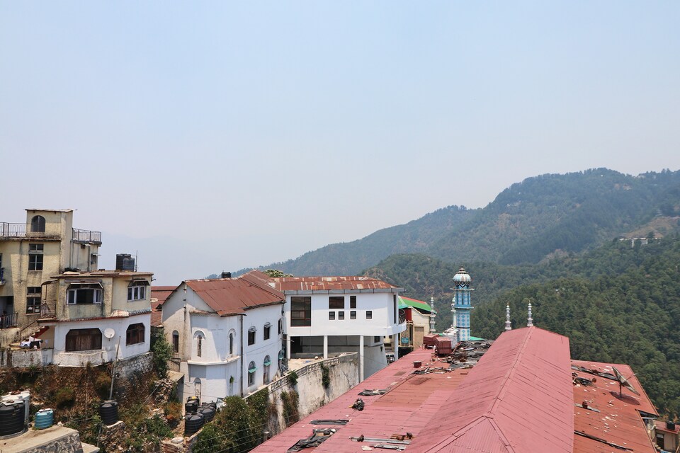 OYO 15490 Home Nature Hunt Studio Mall Road, Mall Road Mussoorie, Mussoorie