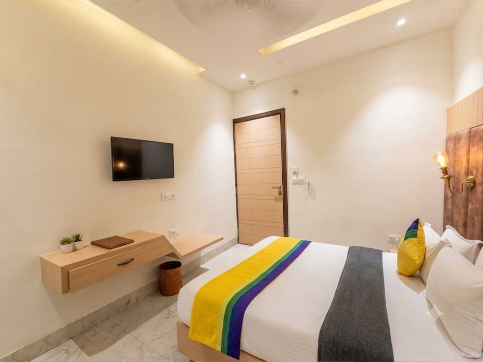 Collection O Amritsar Cantt Formerly Sehdev Residency, Golden Temple Road Amritsar, Amritsar