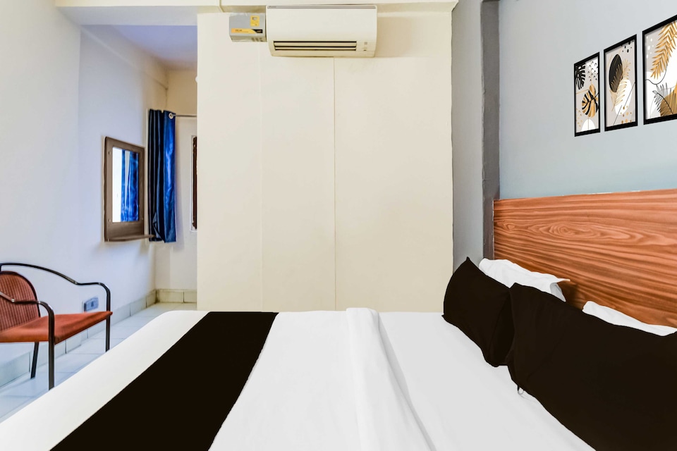 Hotel O Paradise Metro Station, Secunderabad, Hyderabad