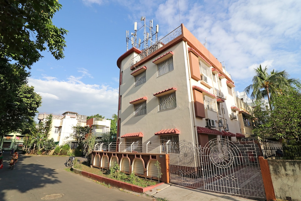 OYO 2703 Aryan Guest House, Salt Lake Kolkata, Kolkata