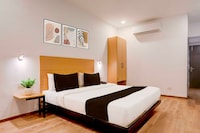 Townhouse Prayagraj Station Road