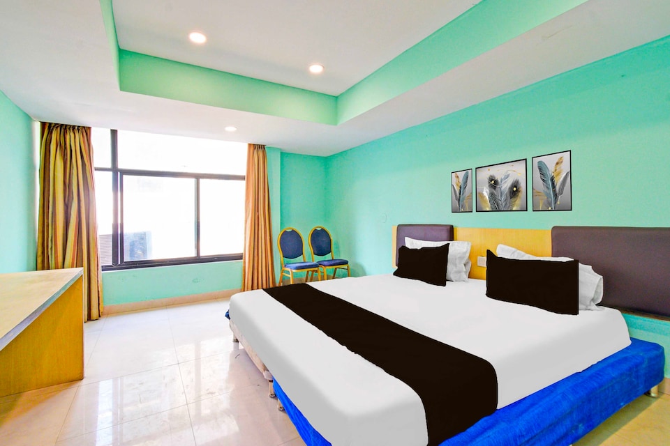 Townhouse Ameerpet Metro Station, Ameerpet, Hyderabad