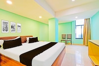 Townhouse Ameerpet Metro Station