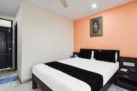 Townhouse OAK Sri Ganesh Temple Secunderabad