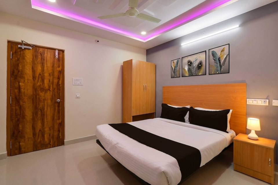 Townhouse OAK Telecom Nagar Gachibowli, Gachibowli, Hyderabad