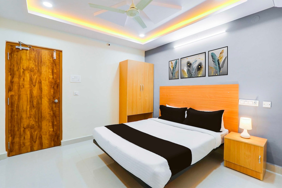 Townhouse OAK Telecom Nagar Gachibowli, Gachibowli, Hyderabad