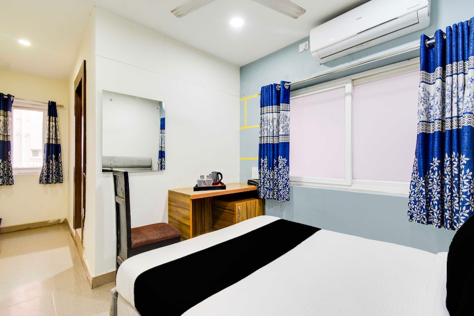 Townhouse OAK VIP Hills Madhapur, Madhapur, Hyderabad