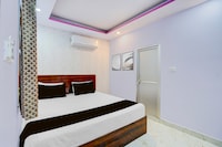 Hotel O The Moksh Inn Guest House 