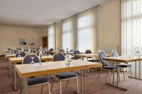Sunday Hotel München Airport