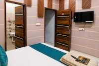 OYO 847472 HOTEL DHIR ELITE RESIDENCY
