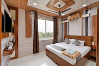 OYO 847472 HOTEL DHIR ELITE RESIDENCY