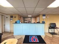 Motel 6 Old Saybrook, CT