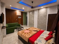 Spot On The Subdhara Palacee