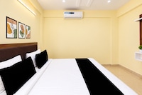 Townhouse Airport Road Bangalore Formerly Shree Hotel
