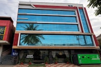 Townhouse Airport Road Bangalore Formerly Shree Hotel