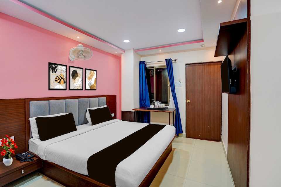 Hotel O BHU Road Formerly Yug Residency, Lanka, Varanasi