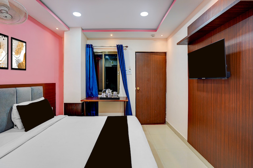 Hotel O BHU Road Formerly Yug Residency, Lanka, Varanasi