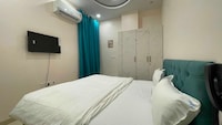 Hotel O The Haveli - By Blooming Beds