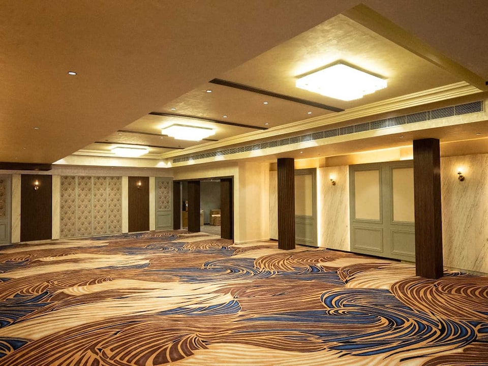 Palette Hotel by CheckIn Amritsar City Centre, Queens Road Amritsar, Amritsar