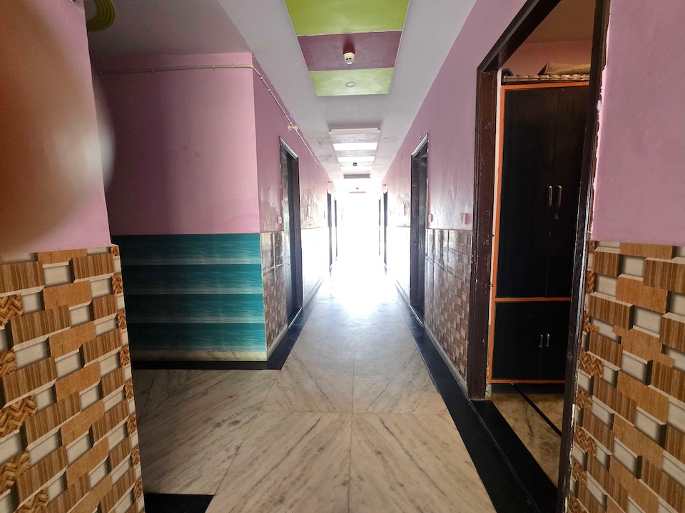 Hotel O Devi Kripa, Mathura, Mathura