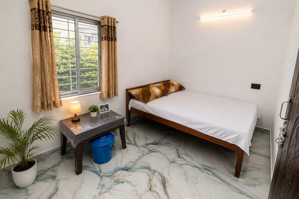 SPOT ON GUPTA HOTEL AND RESTAURANT, Biswan, Biswan